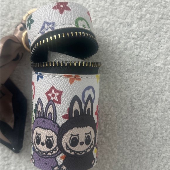 Labubu Keychain - Picture 3 of 3